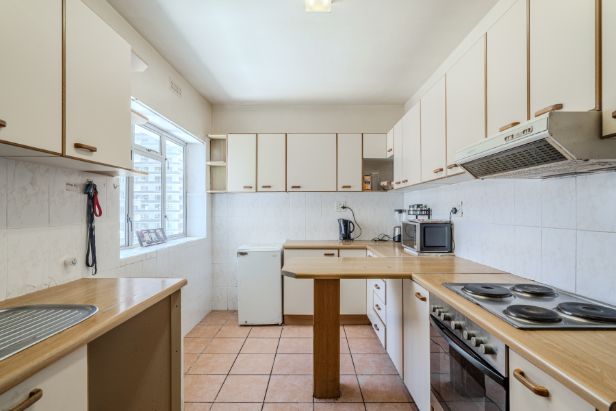 3 Bedroom Property for Sale in Three Anchor Bay Western Cape